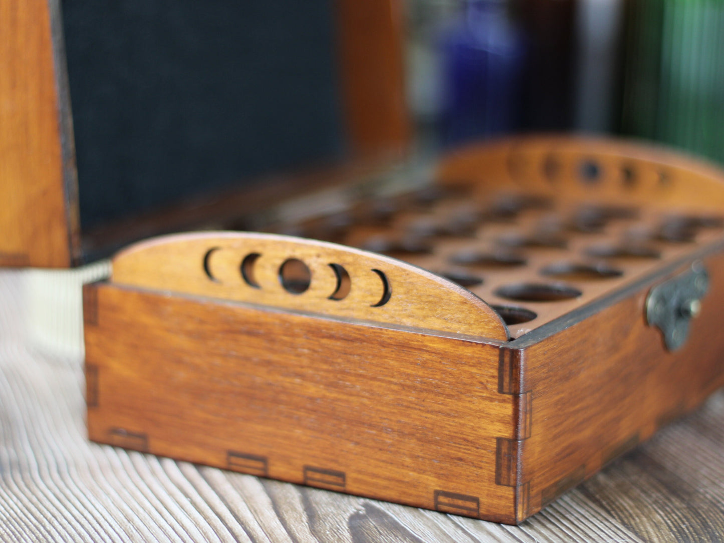 24 Bottle Apothecary Chest