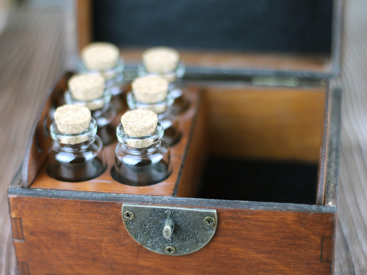 Half and Half Wooden Apothecary Chest - 6 glass bottles