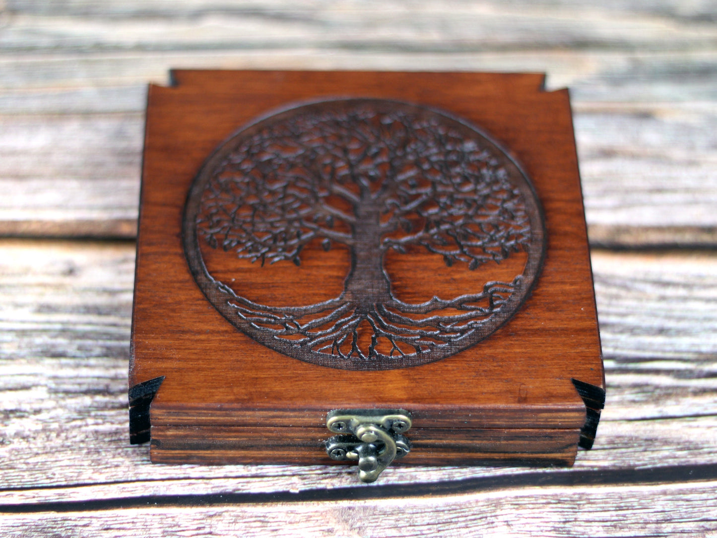 Obsidian Scrying Mirror in Maltese Cross Wooden Box – Tree of Life Design