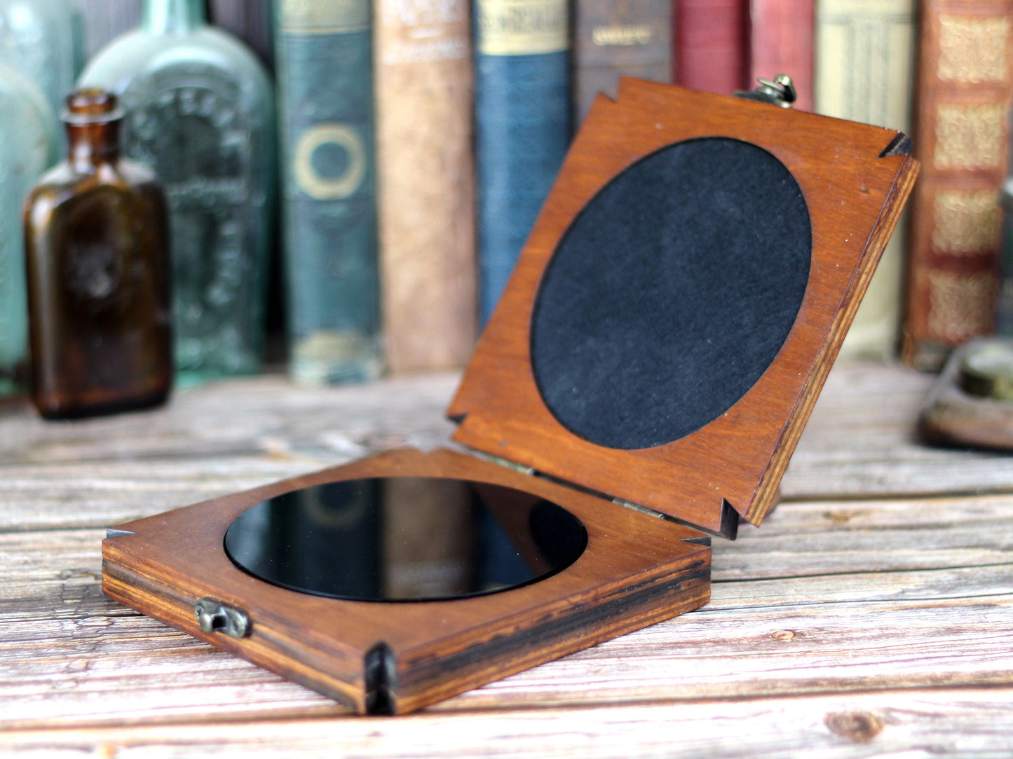 Obsidian Scrying Mirror in Maltese Cross Wooden Box – Tree of Life Design