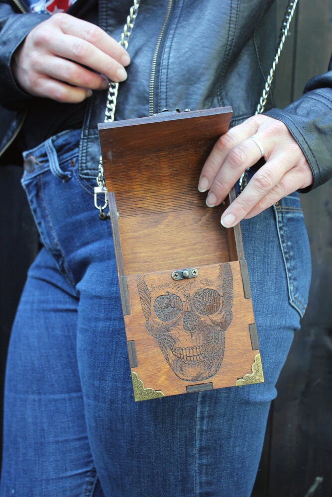 Wooden purse with skull design and living hinge, skull purse, wooden handbag, small handbag, purse with skull, skull bag, gothic purse